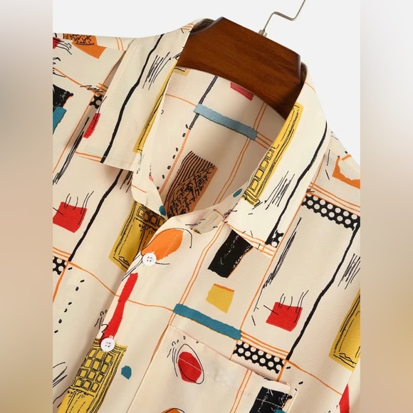 Mens All Over Graffiti Print Street Short Sleeve Shirt Size Small NWT - Picture 6 of 7